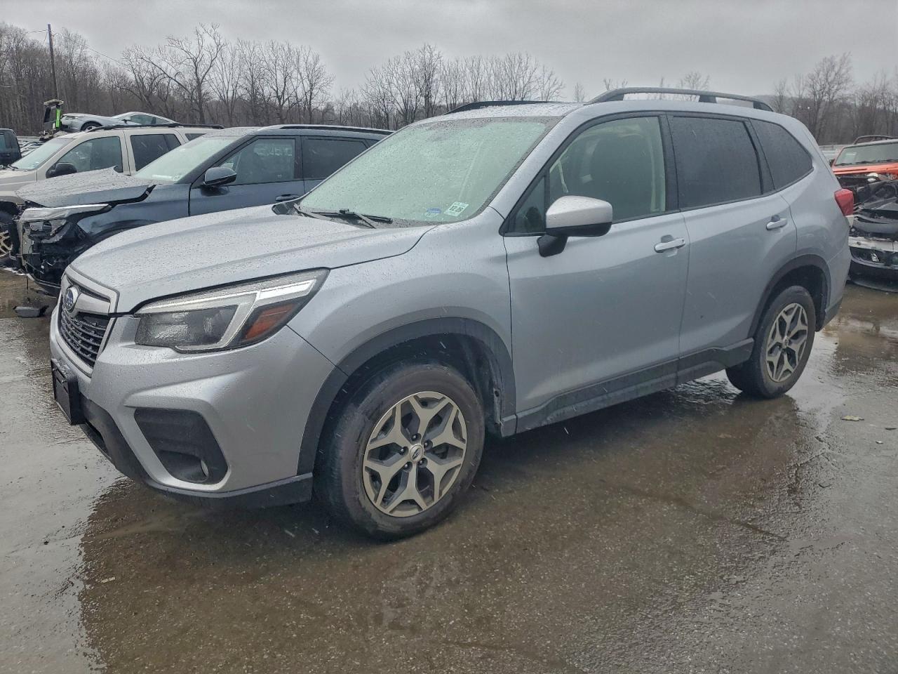 2021 SUBARU FORESTER