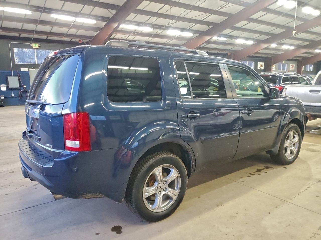 2012 HONDA PILOT EXL photo 5