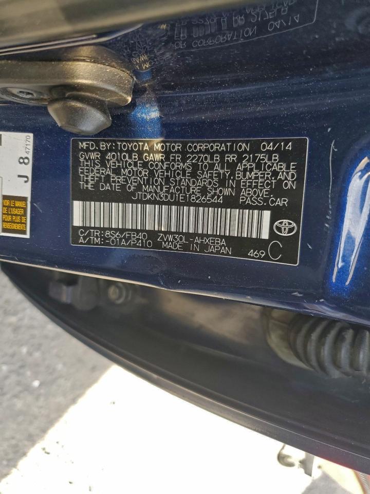 2014 TOYOTA PRIUS photo 12