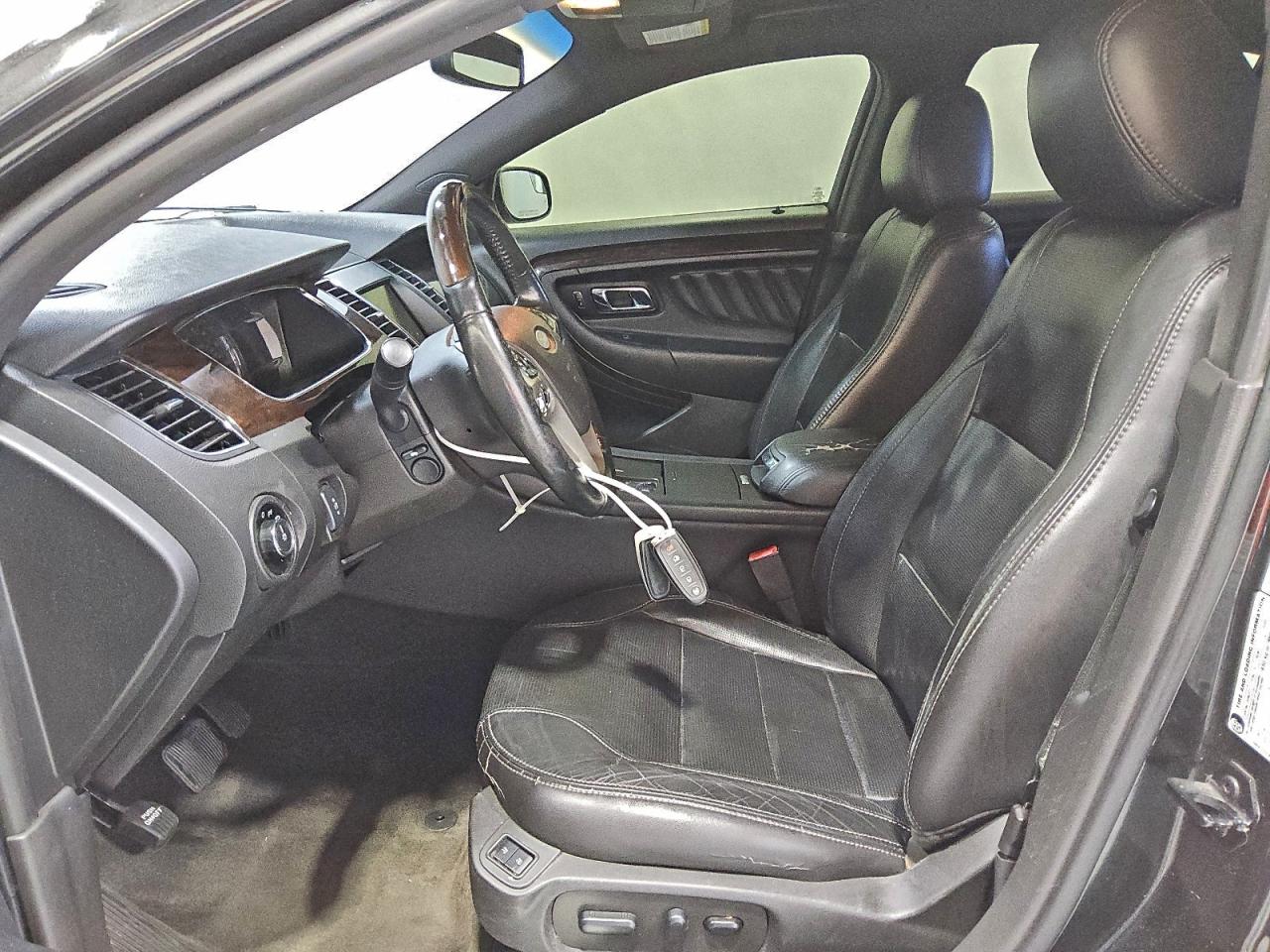 2015 FORD TAURUS LIMITED photo 7