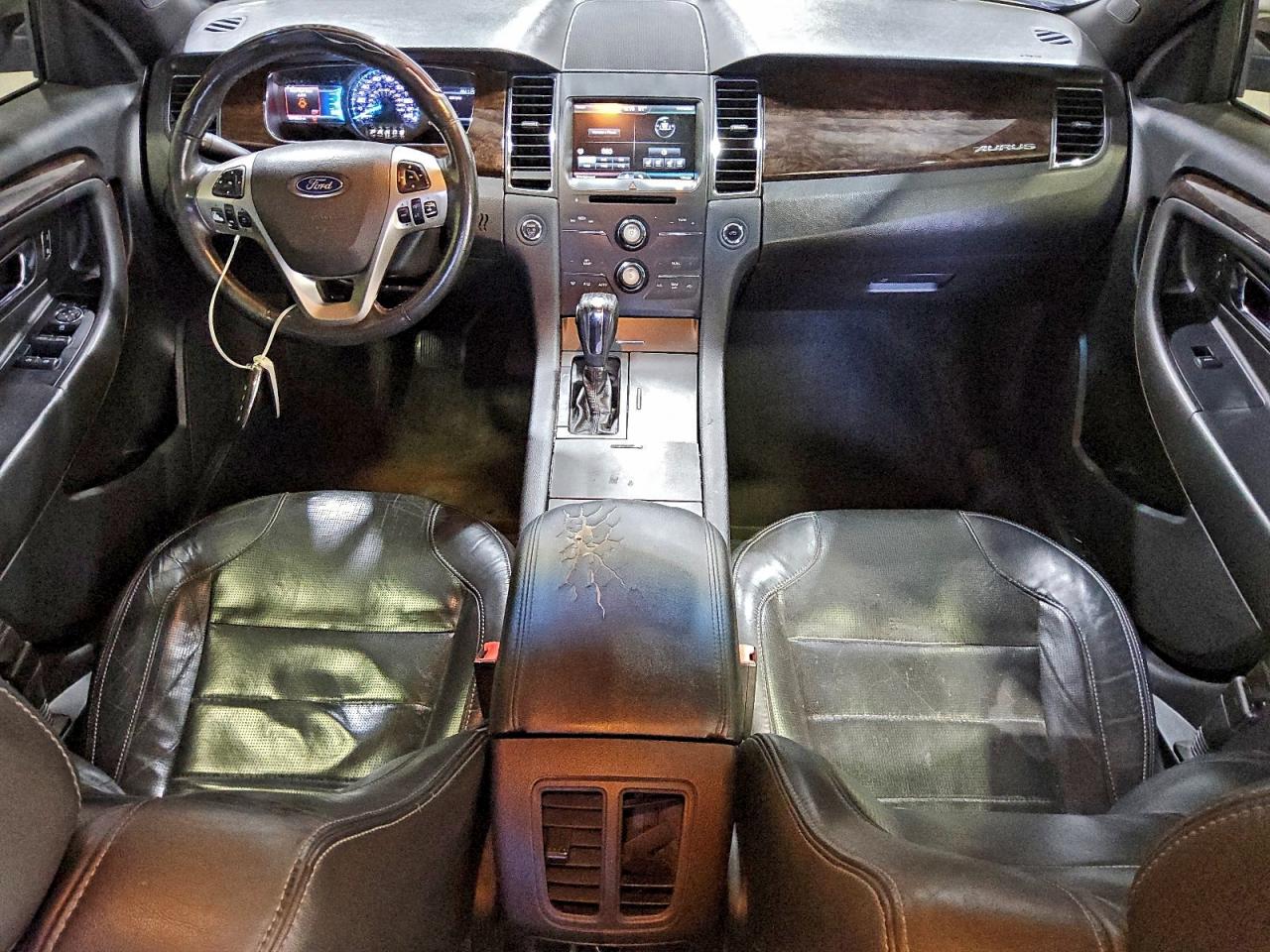 2015 FORD TAURUS LIMITED photo 8
