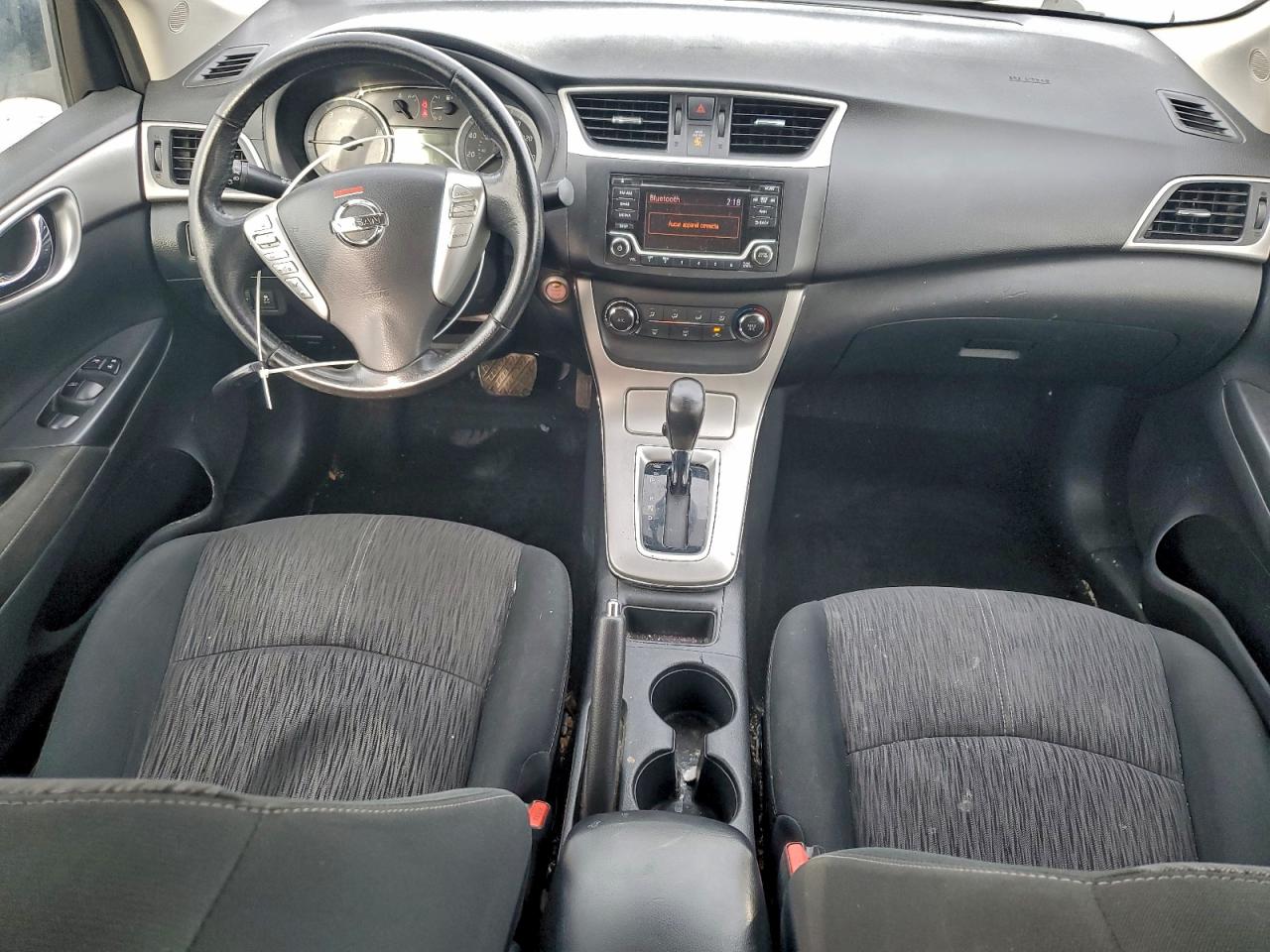 2015 NISSAN SENTRA S photo 8