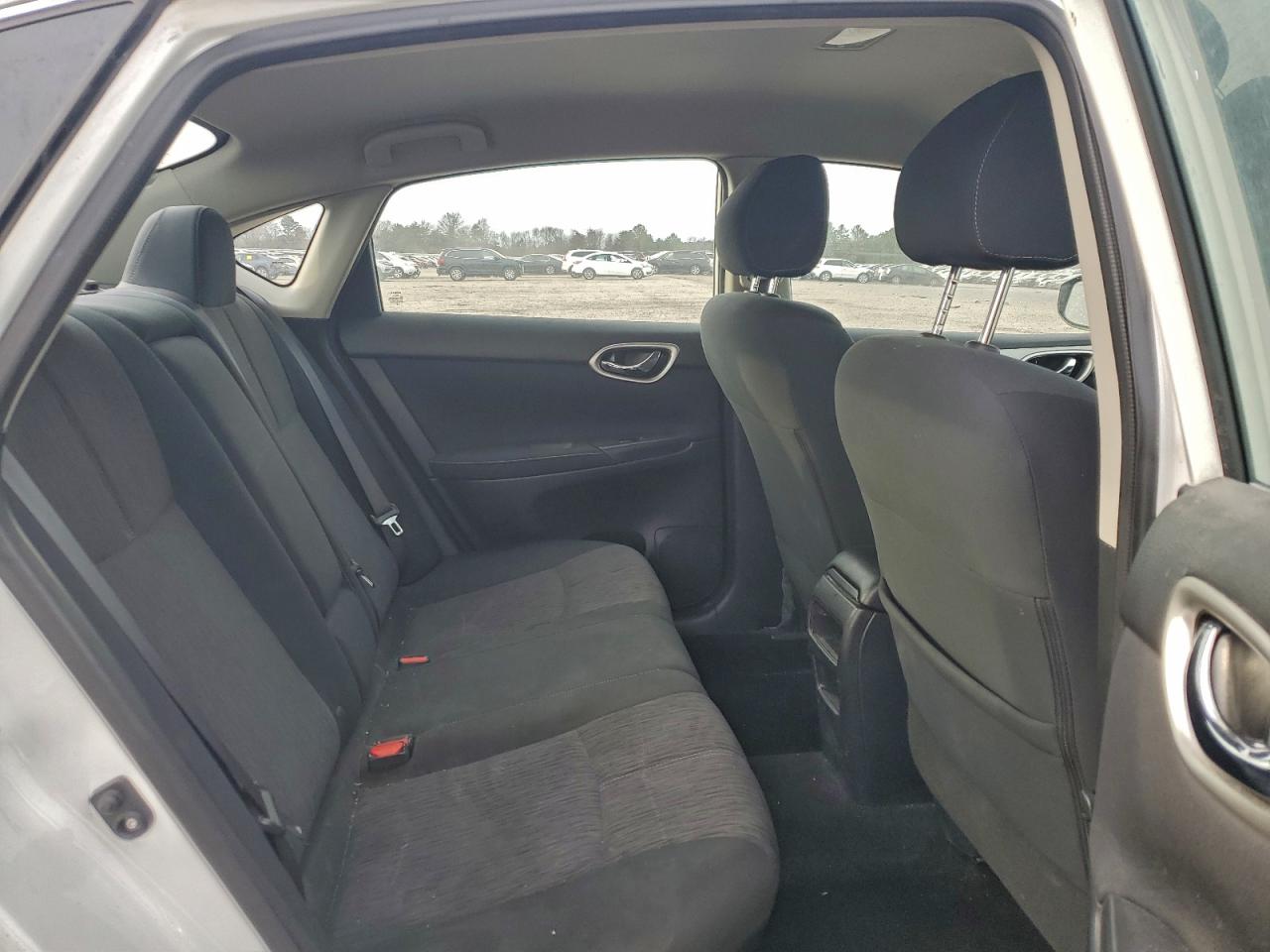 2015 NISSAN SENTRA S photo 10