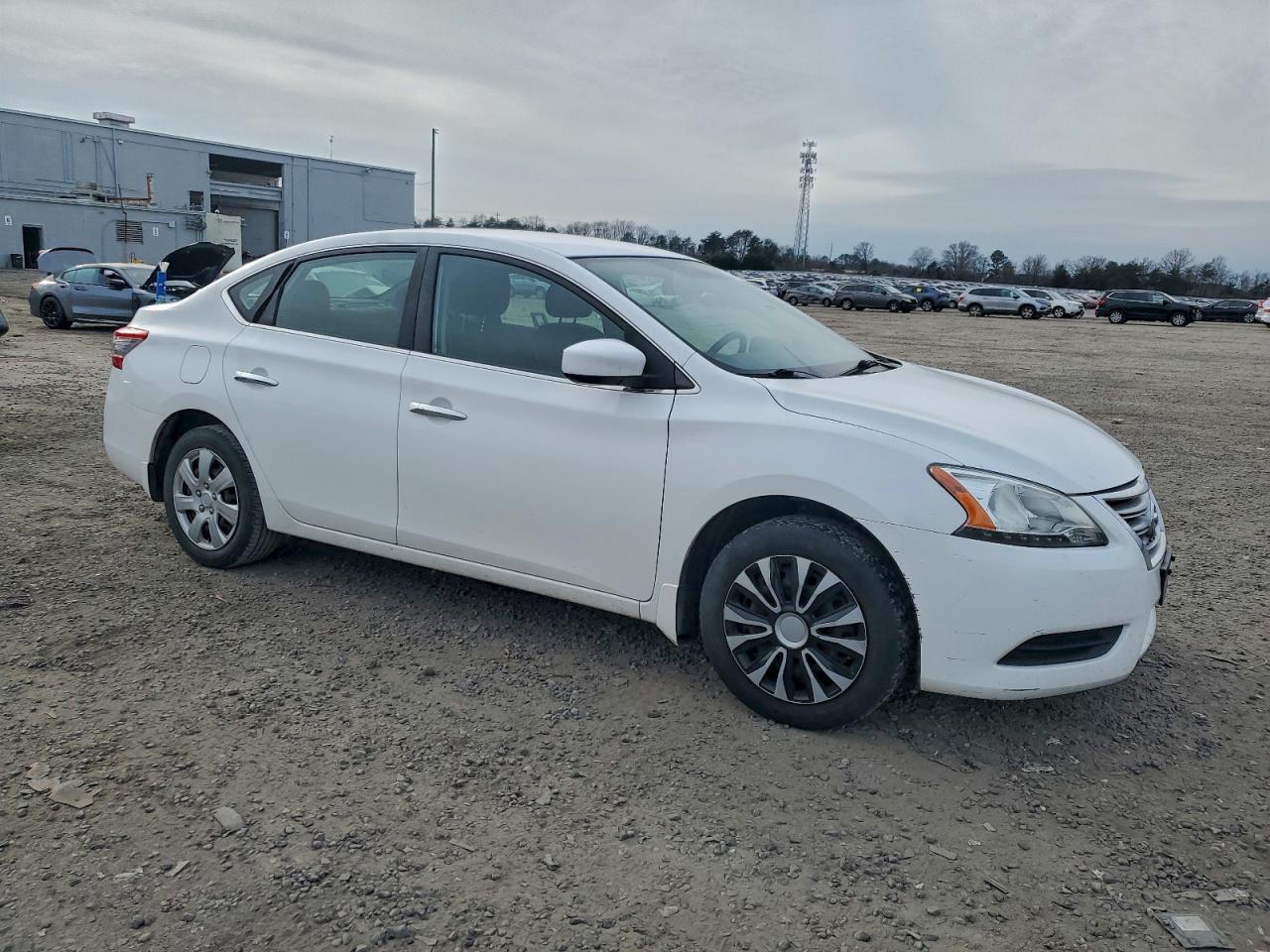 2015 NISSAN SENTRA S photo 4
