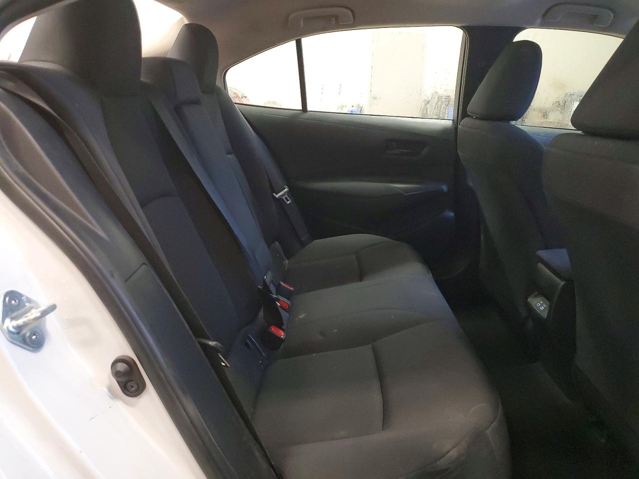 2024 TOYOTA COROLLA LE photo 10
