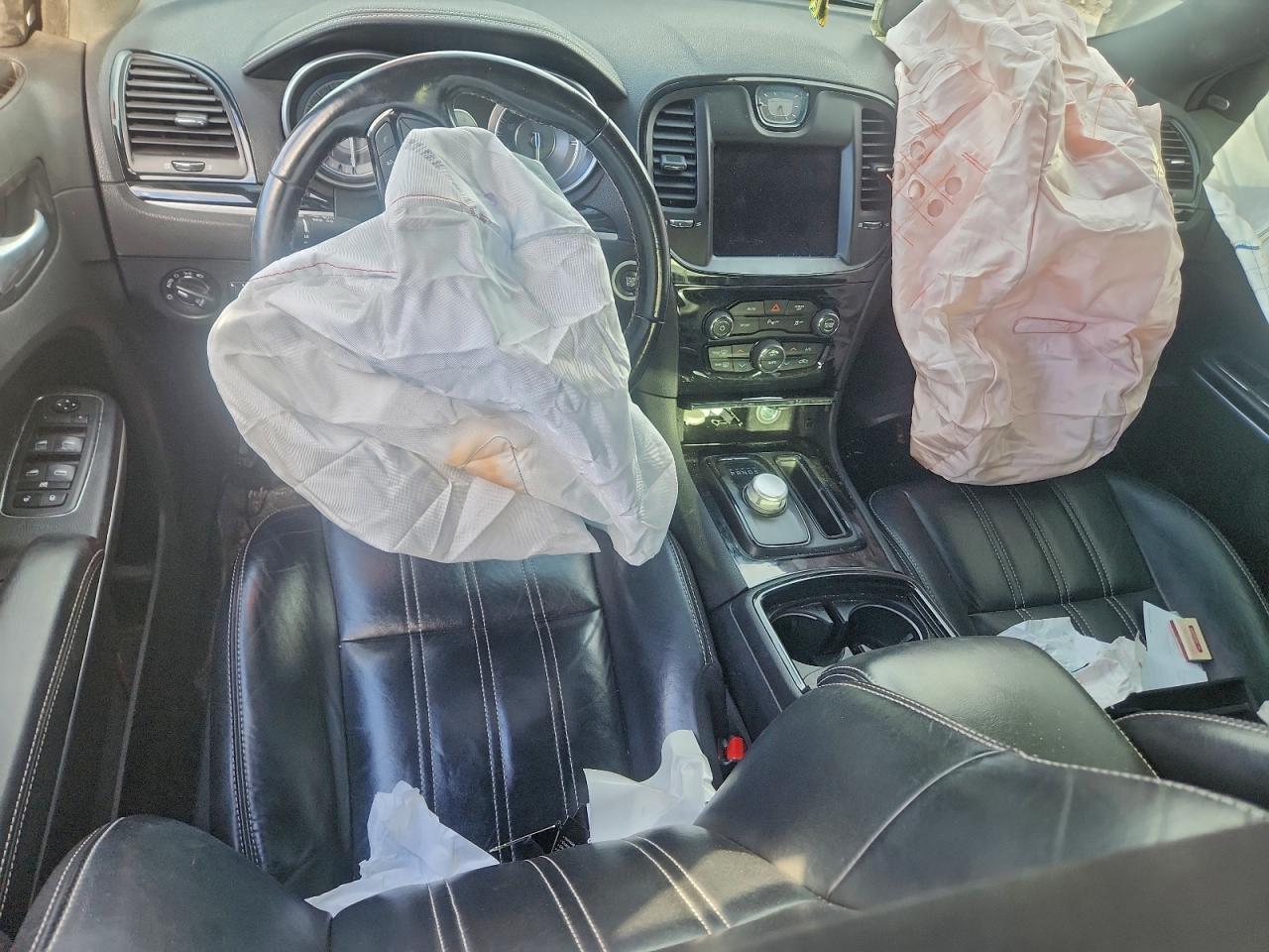2021 CHRYSLER 300 S photo 8