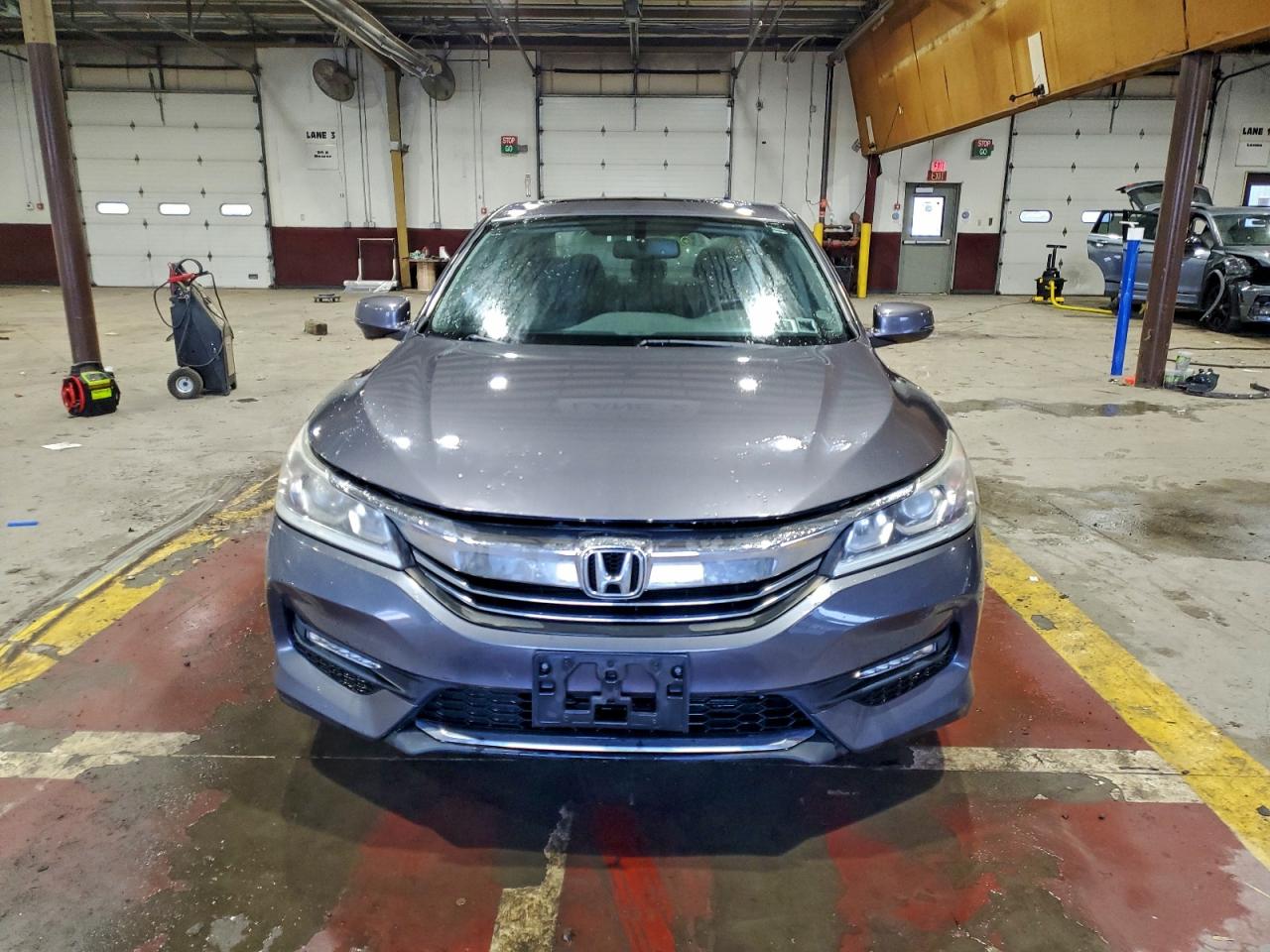 2017 HONDA ACCORD EXL photo 5