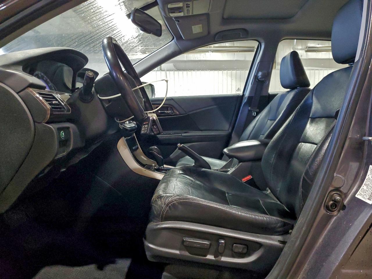2017 HONDA ACCORD EXL photo 7