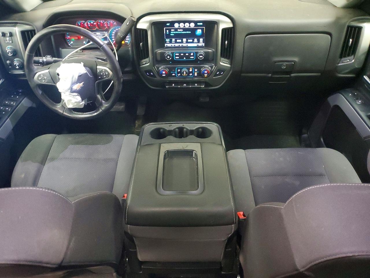 2018 CHEVROLET SILVERADO K1500 LT photo 15