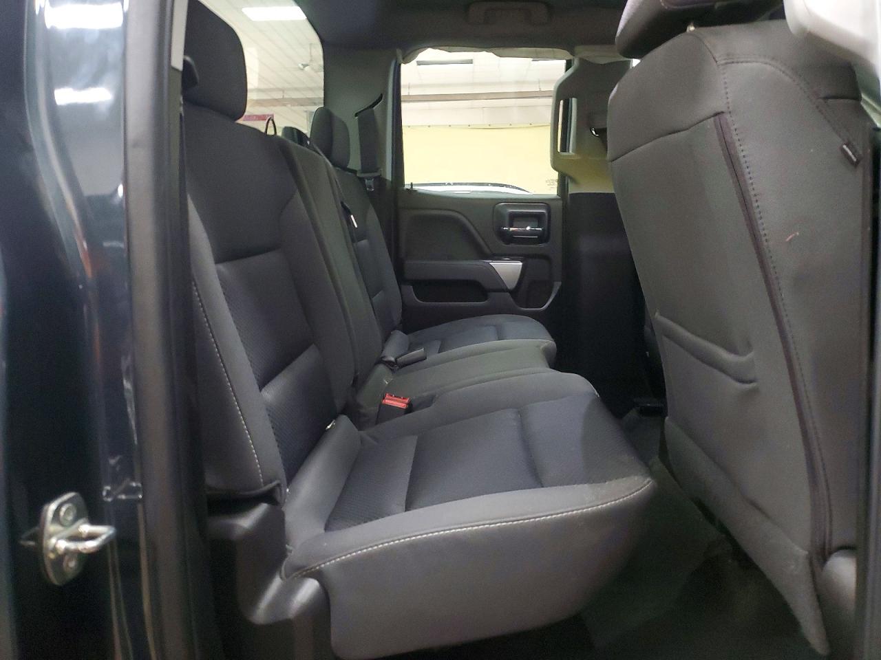2018 CHEVROLET SILVERADO K1500 LT photo 19