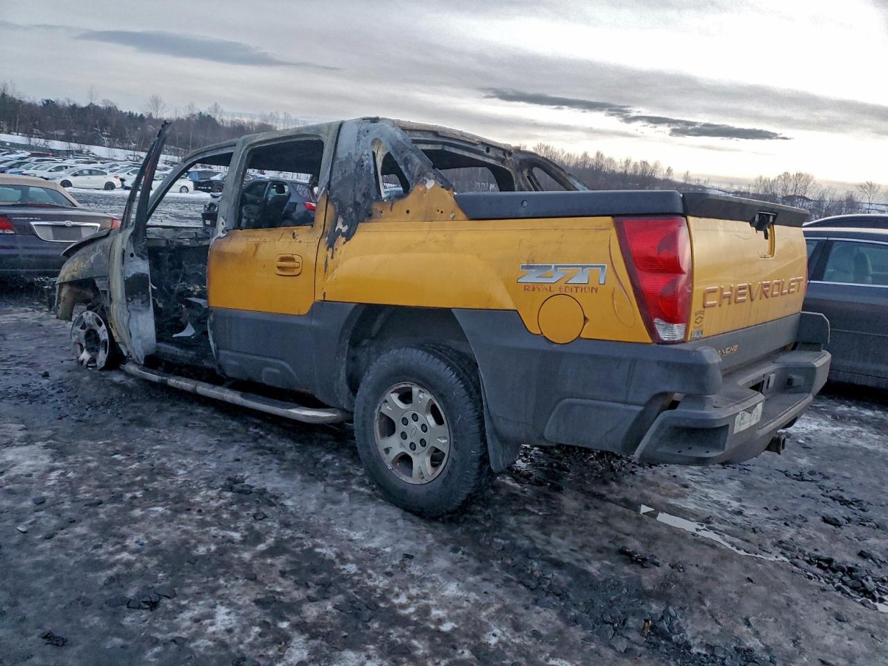 2003 CHEVROLET AVALANCHE K1500 photo 3