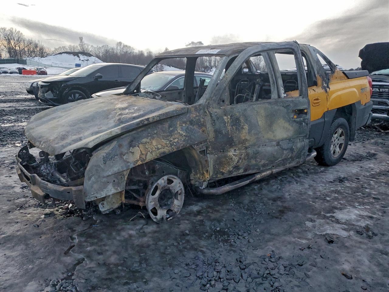 2003 CHEVROLET AVALANCHE