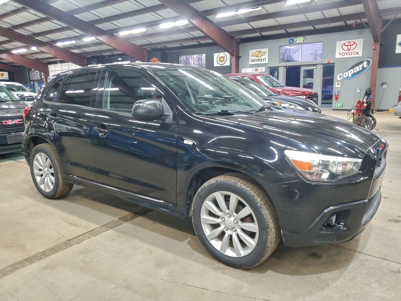 2011 MITSUBISHI OUTLANDER SPORT SE photo 4