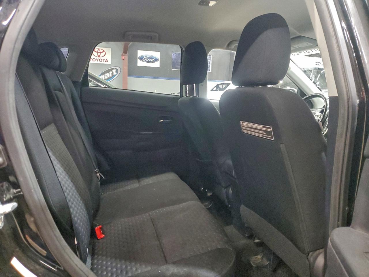 2011 MITSUBISHI OUTLANDER SPORT SE photo 11