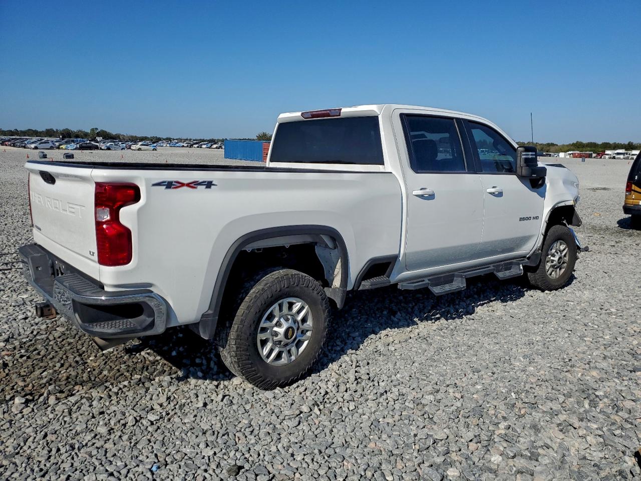 2021 CHEVROLET SILVERADO K2500 HEAVY DUTY LT photo 3