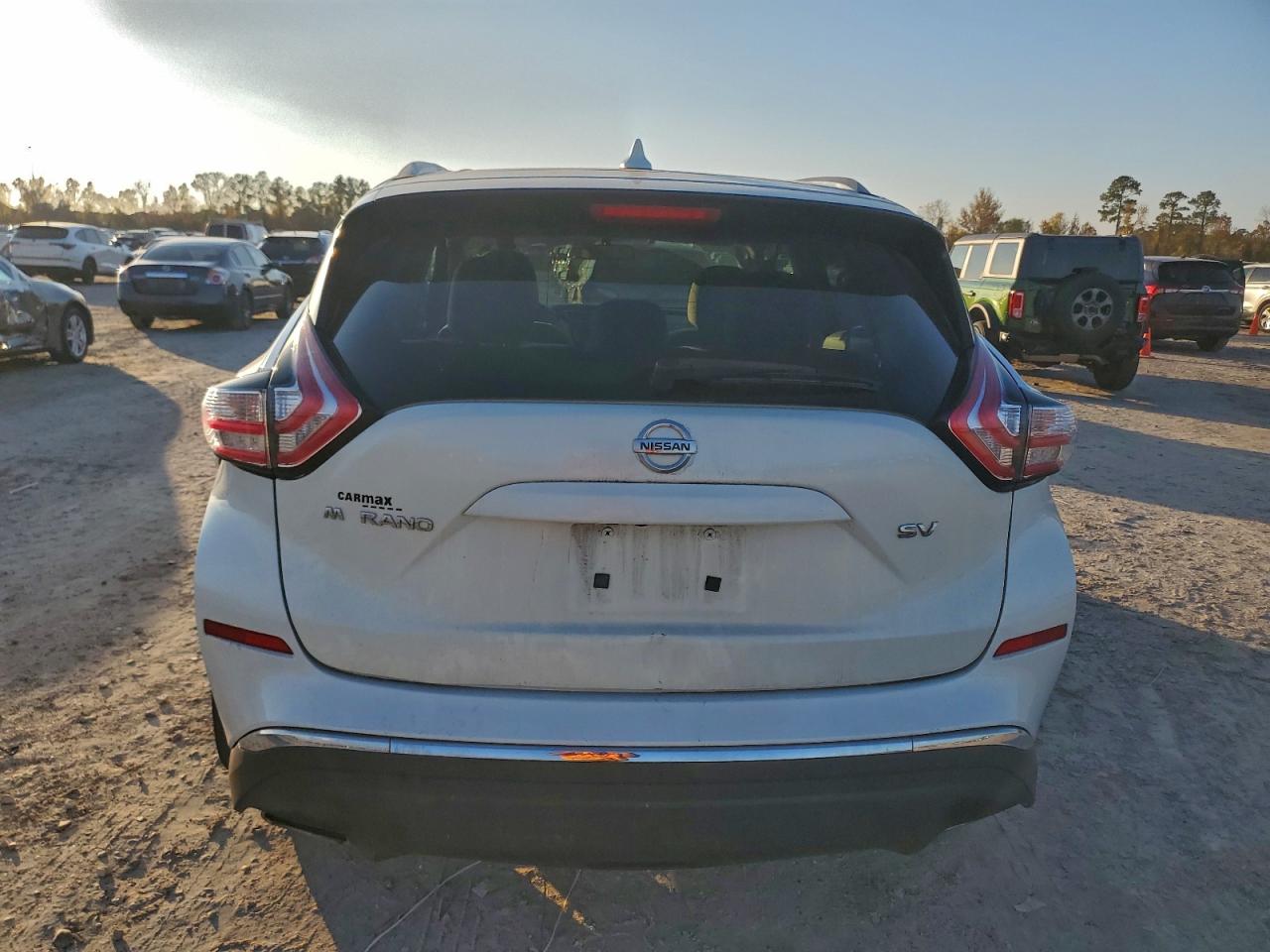 2017 NISSAN MURANO S photo 6