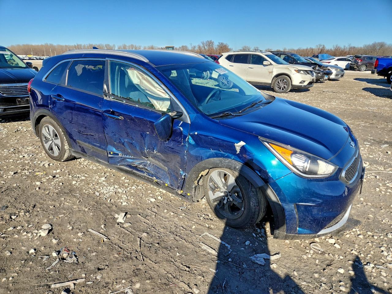 2017 KIA NIRO FE photo 4