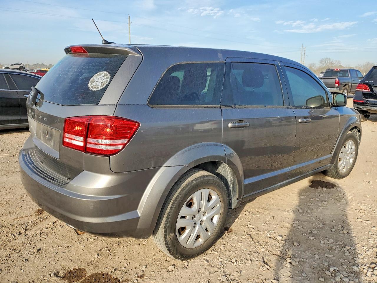 2013 DODGE JOURNEY SE photo 3