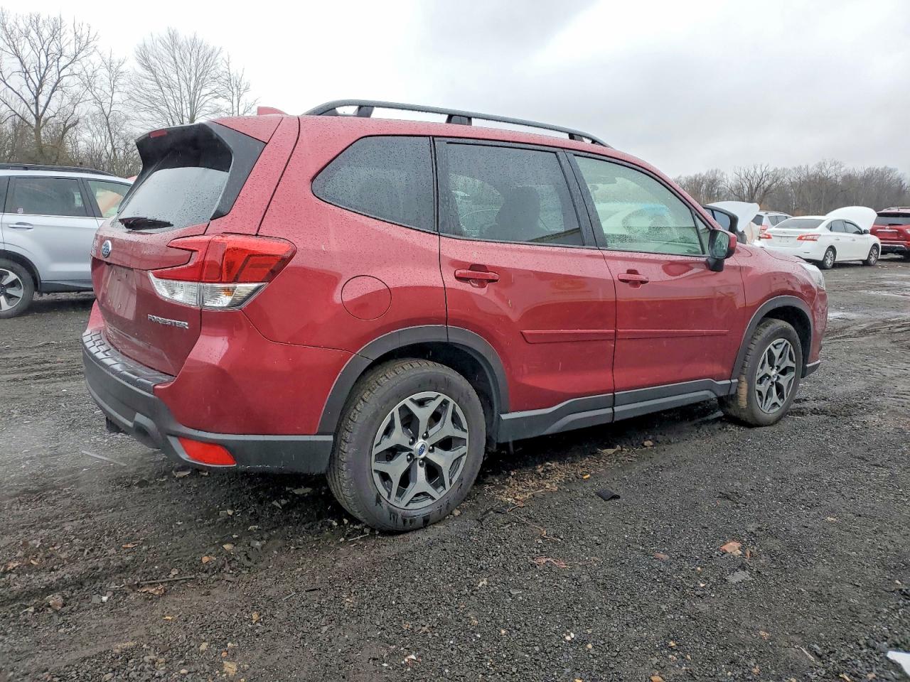2022 SUBARU FORESTER PREMIUM photo 3