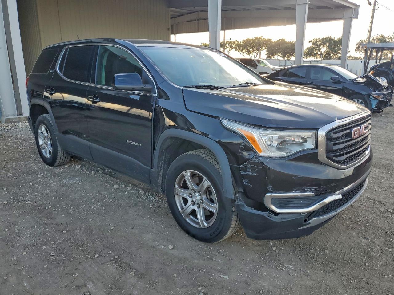 2019 GMC ACADIA SLE photo 4