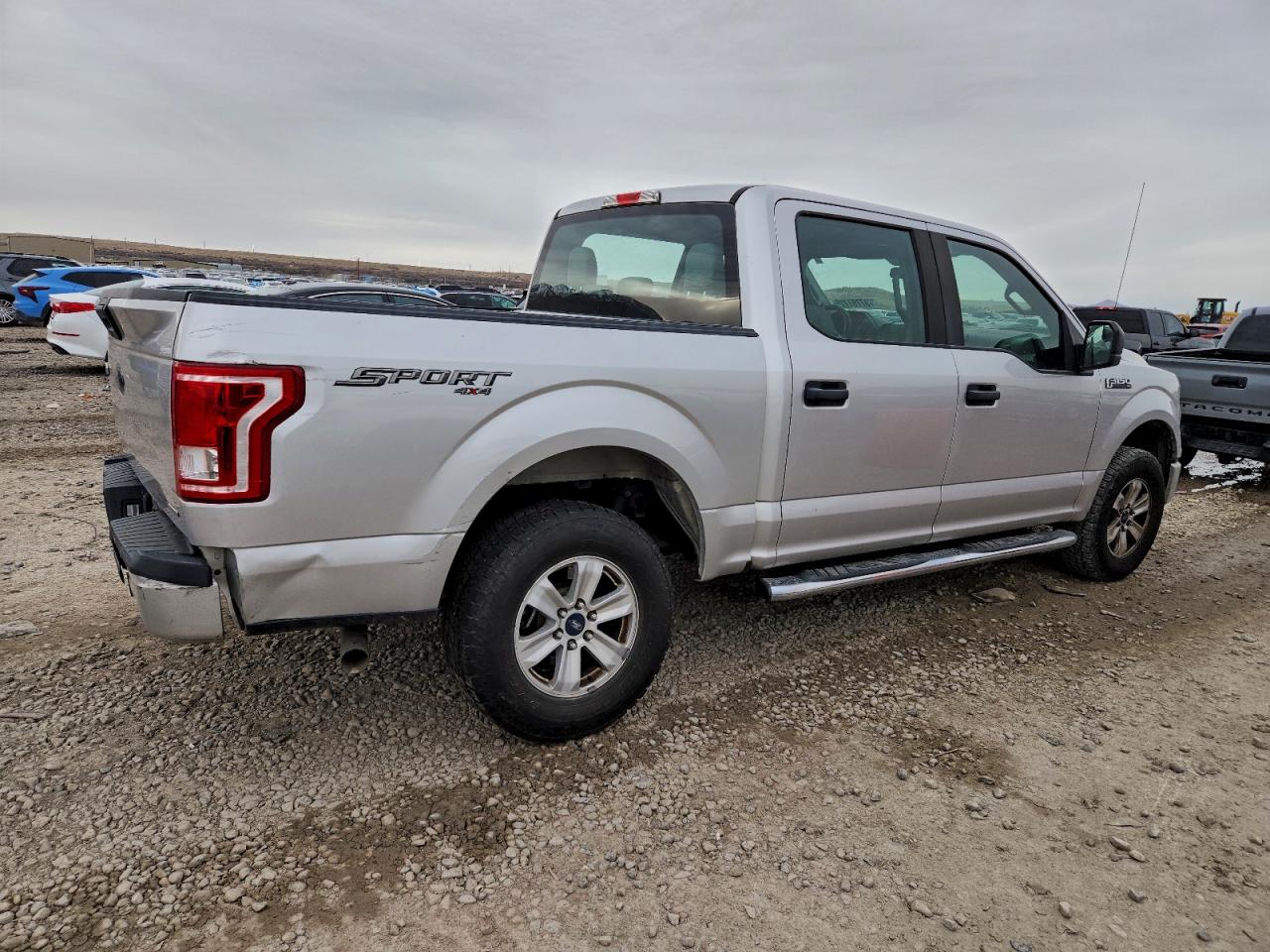 2015 FORD F150 SUPERCREW photo 3