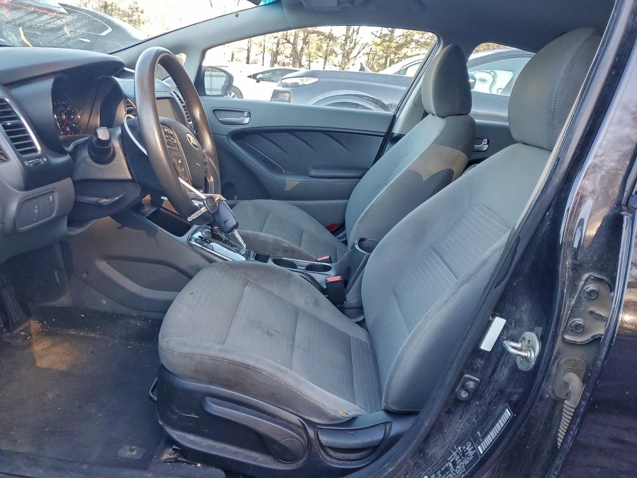 2018 KIA FORTE LX photo 7