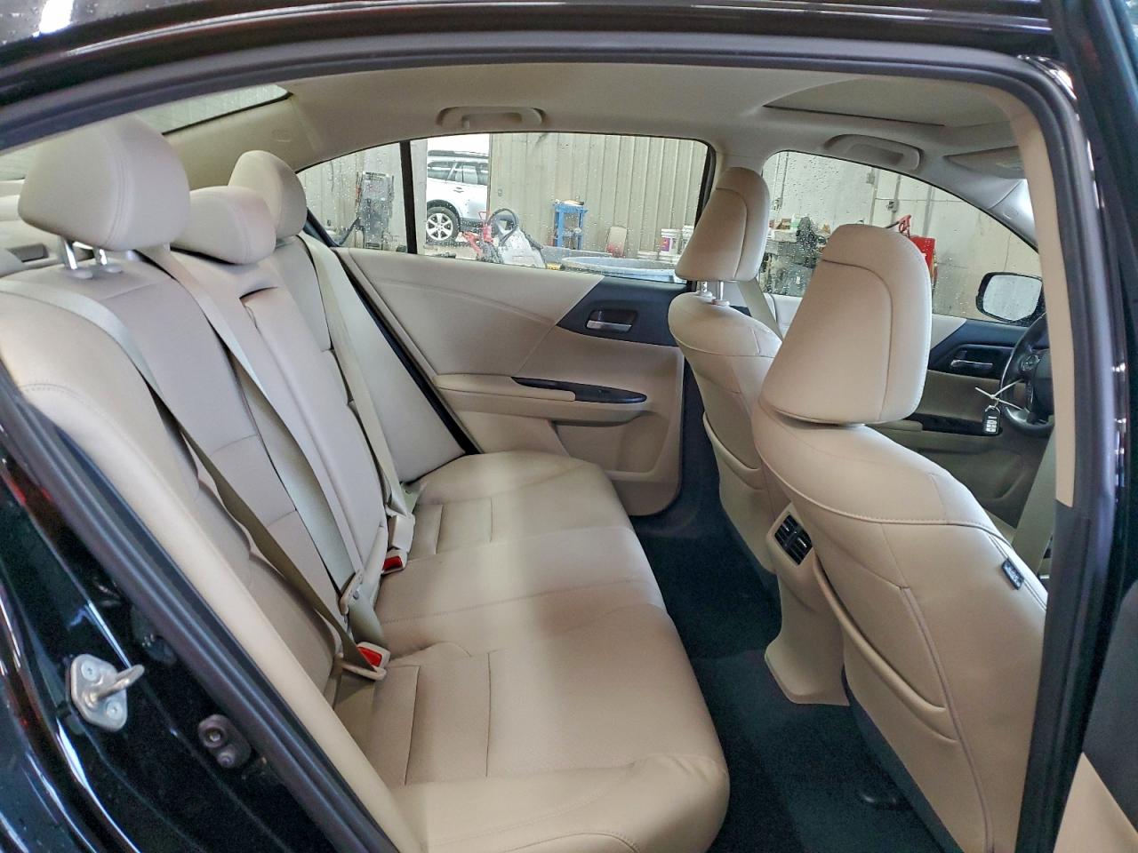 2015 HONDA ACCORD TOURING HYBRID photo 10