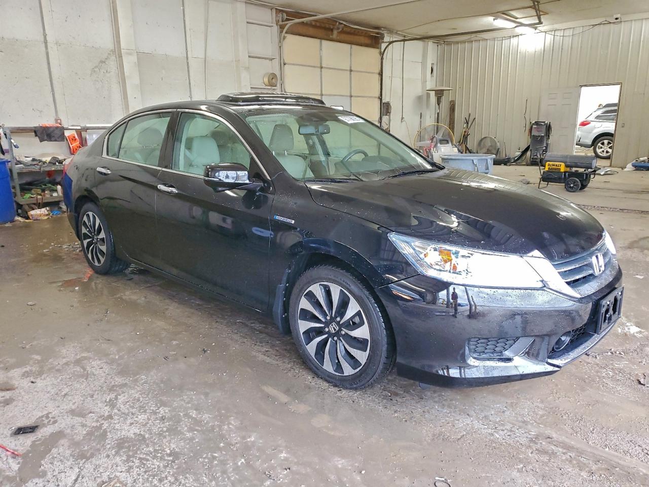 2015 HONDA ACCORD TOURING HYBRID photo 4