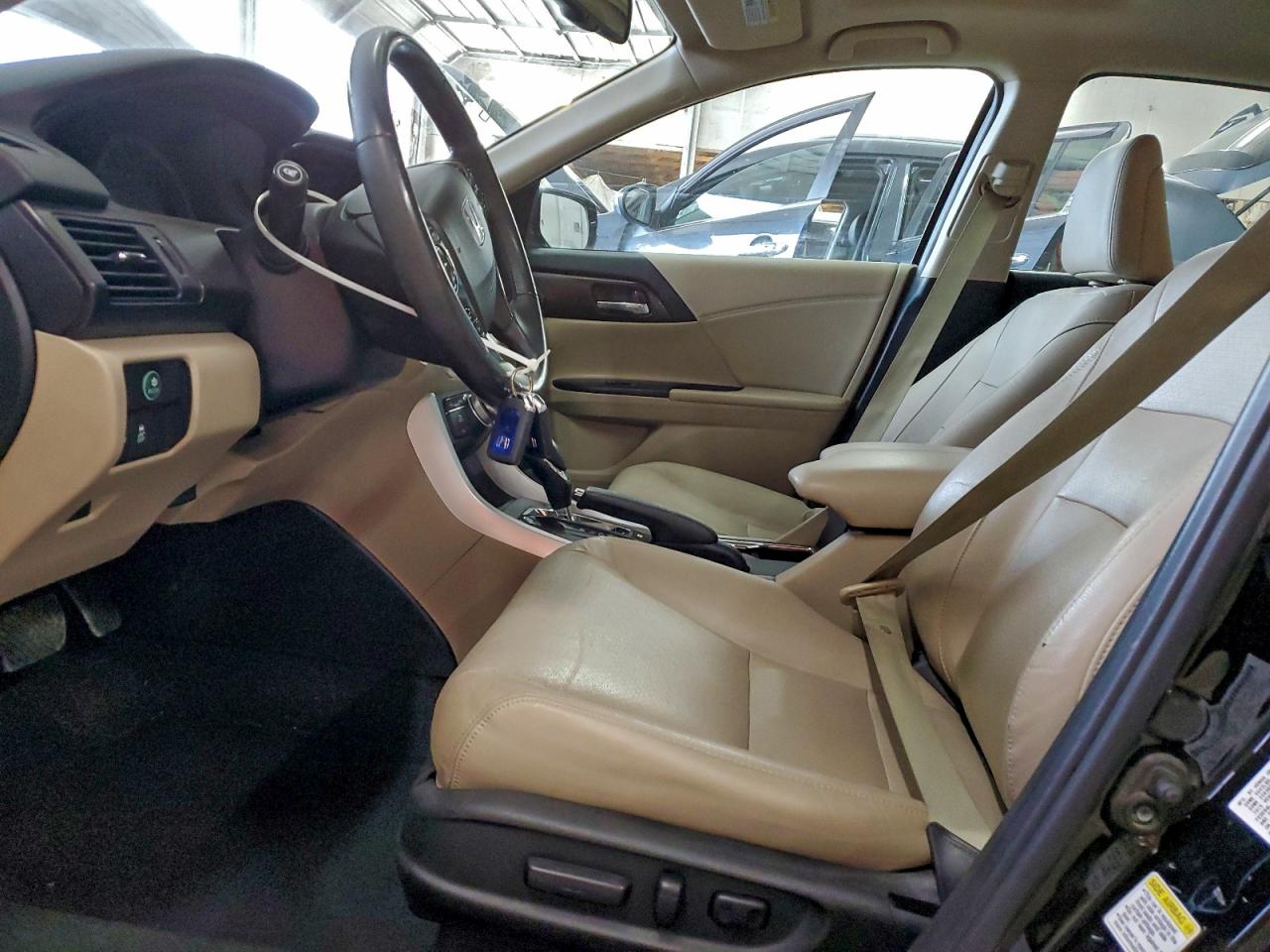 2015 HONDA ACCORD TOURING HYBRID photo 7