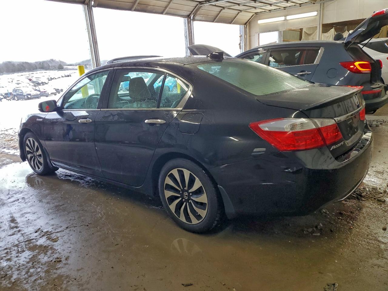 2015 HONDA ACCORD TOURING HYBRID photo 2