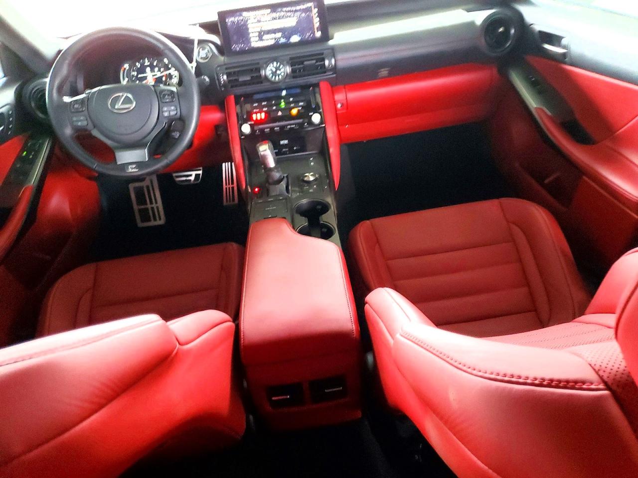 2025 LEXUS IS 500 F SPORT photo 8