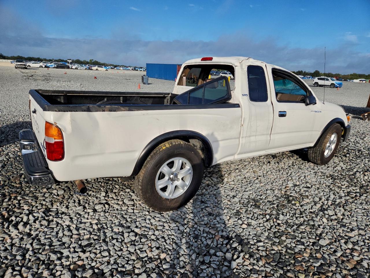 1999 TOYOTA TACOMA XTRACAB photo 3