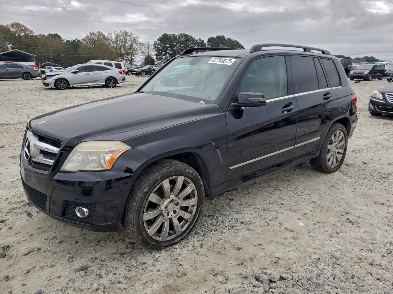 2011 MERCEDES-BENZ GLK