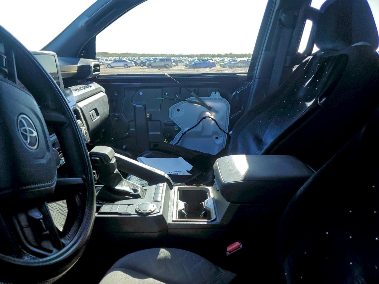 2024 TOYOTA TACOMA DOUBLE CAB photo 7