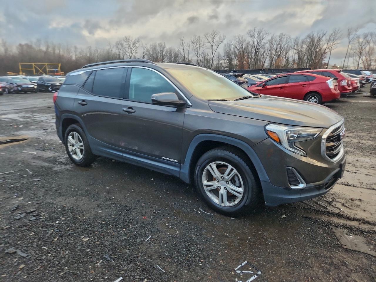2019 GMC TERRAIN SLE photo 7
