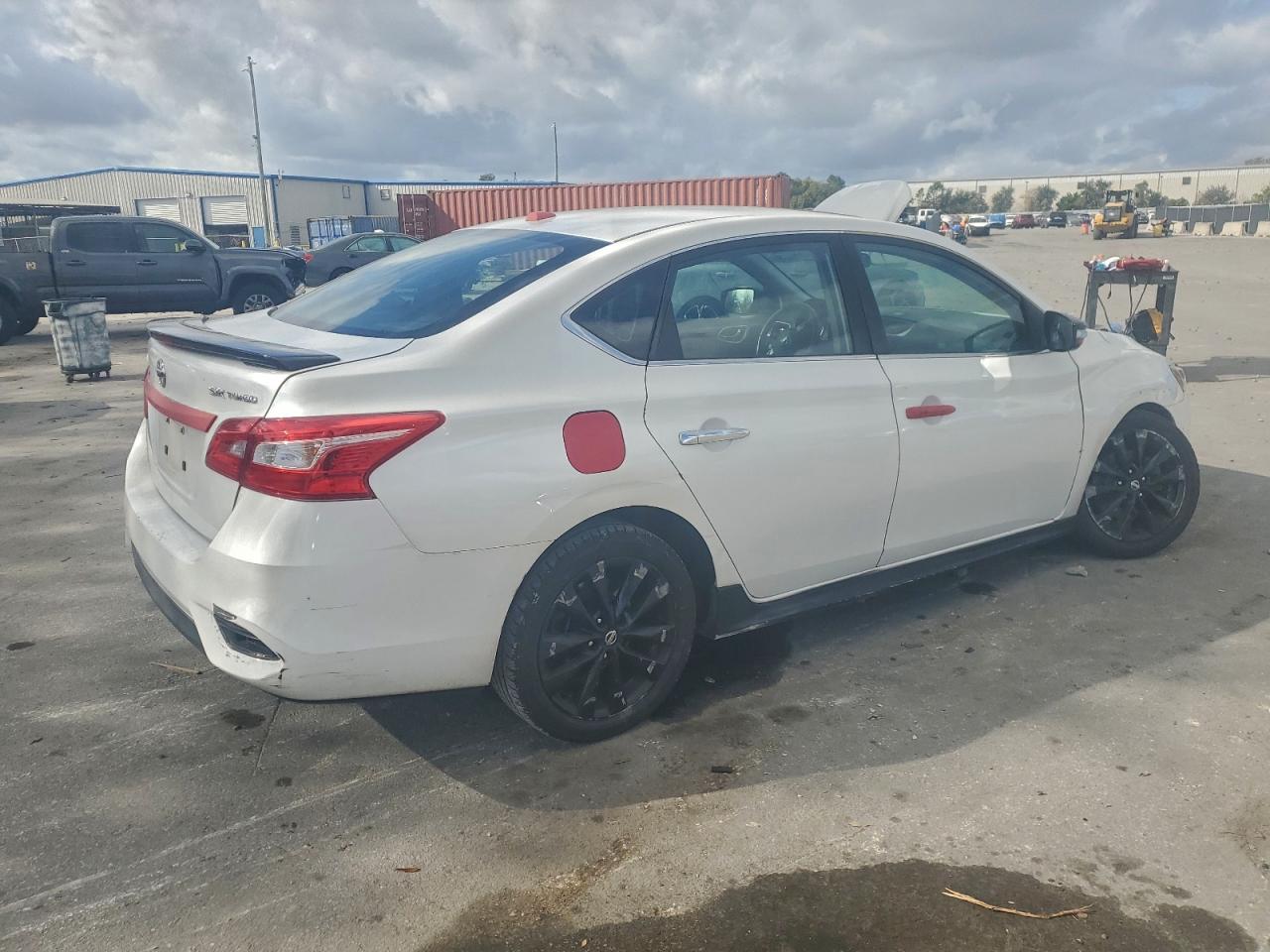 2017 NISSAN SENTRA SR TURBO photo 3