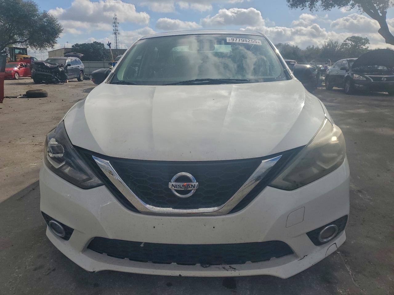 2017 NISSAN SENTRA SR TURBO photo 5