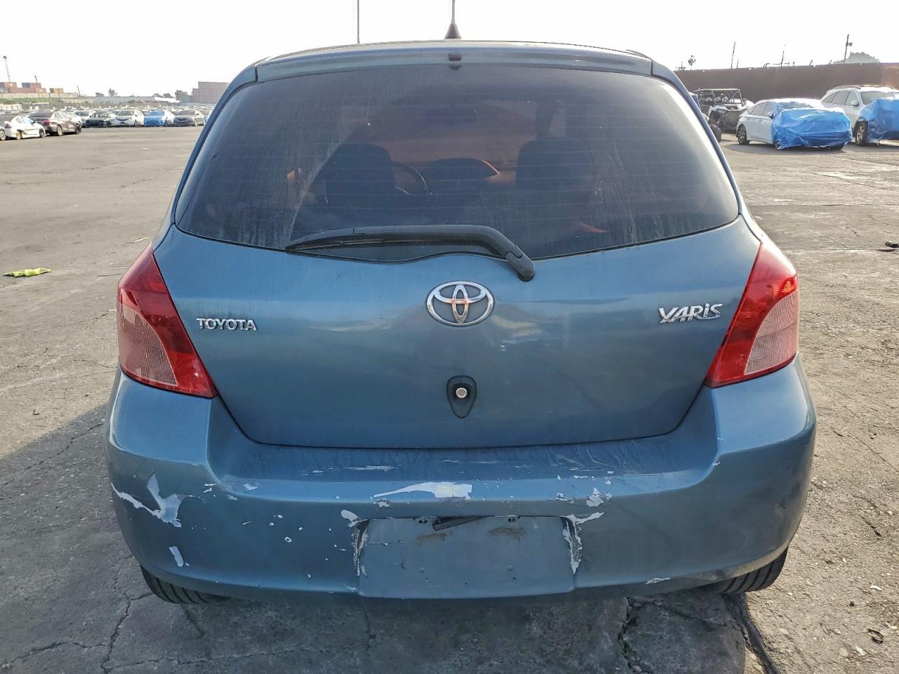 2008 TOYOTA YARIS photo 6