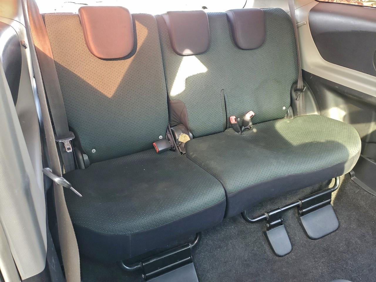 2008 TOYOTA YARIS photo 10