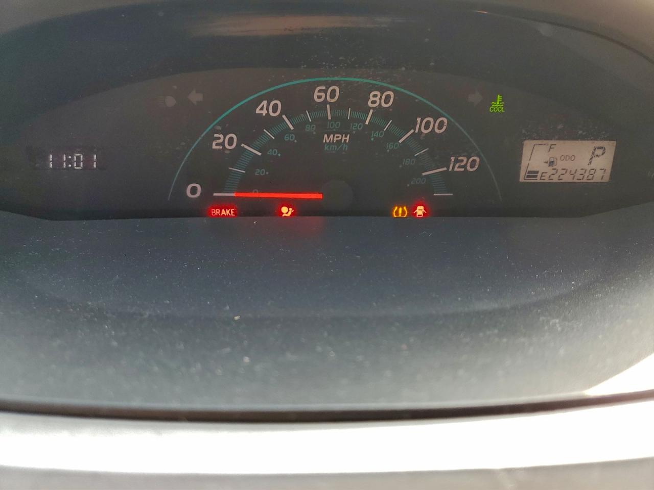 2008 TOYOTA YARIS photo 9