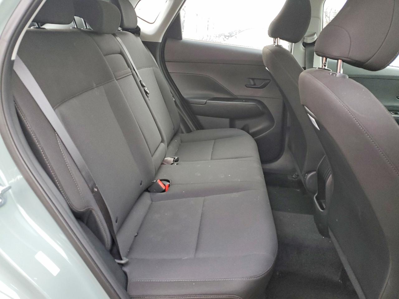 2025 HYUNDAI KONA SE photo 11