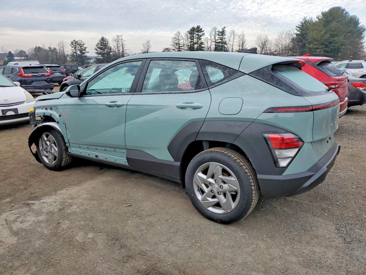 2025 HYUNDAI KONA SE photo 2