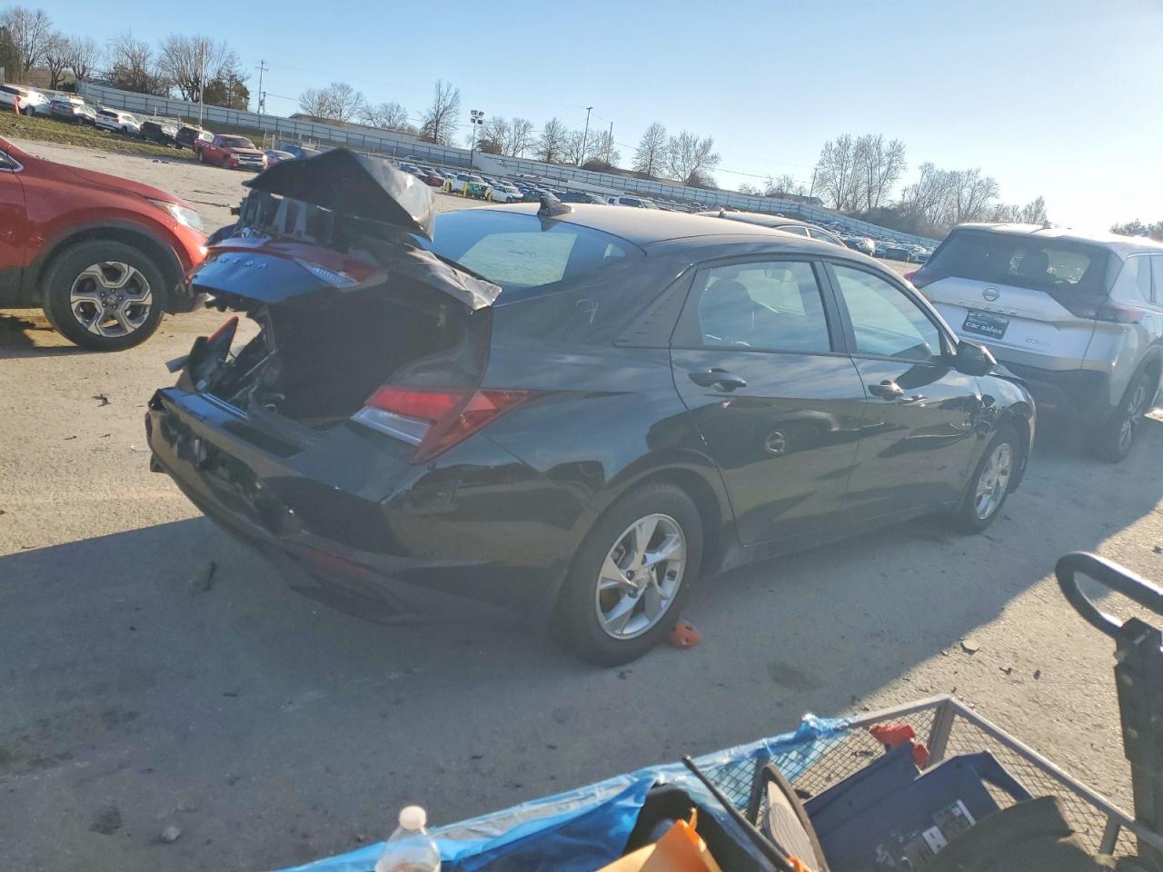 2023 HYUNDAI ELANTRA SE photo 3