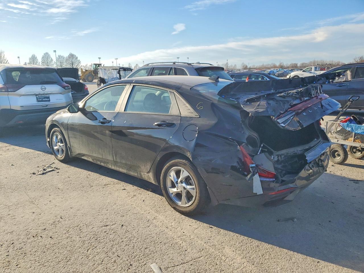 2023 HYUNDAI ELANTRA SE photo 2