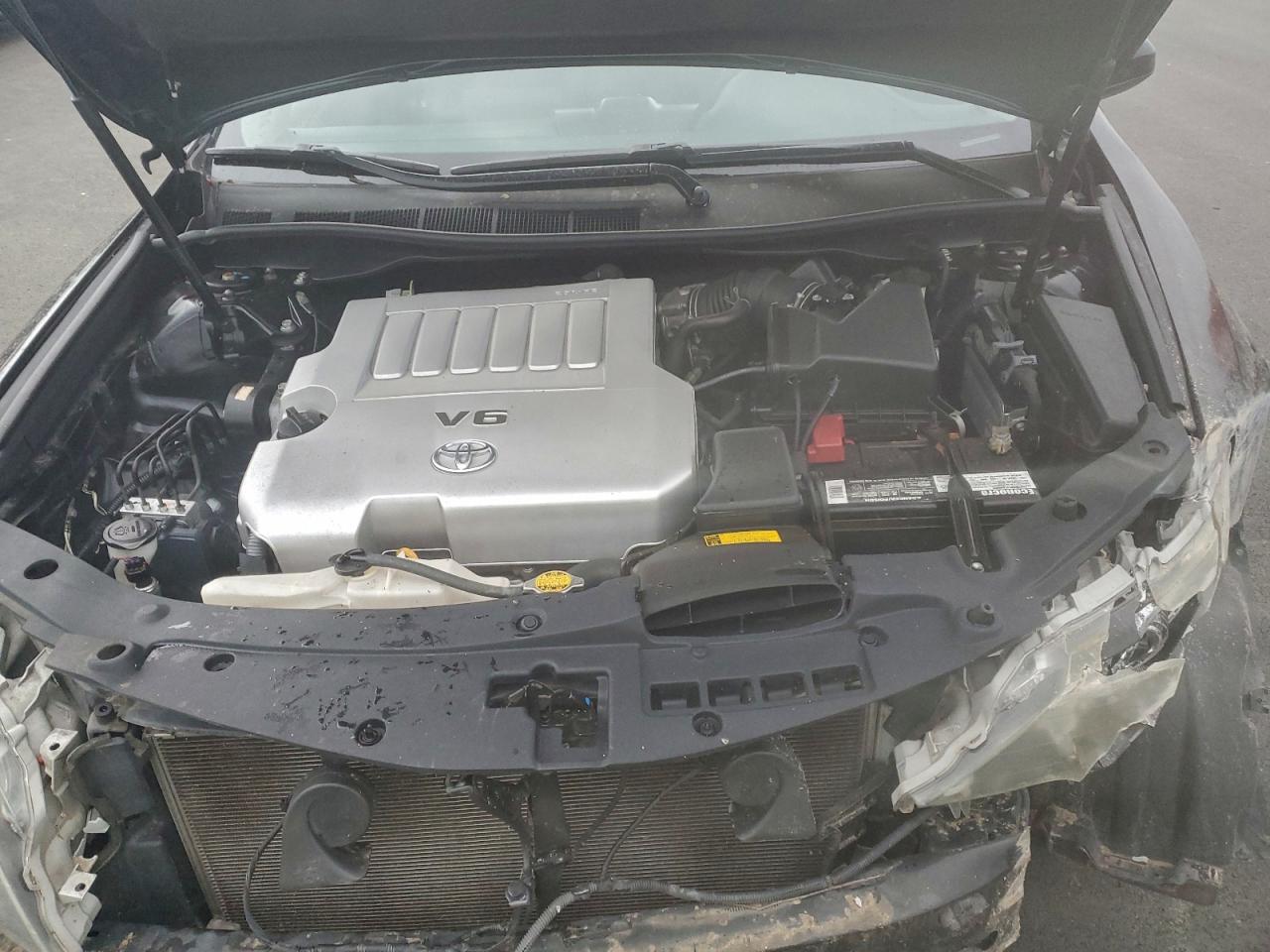 2012 TOYOTA CAMRY SE photo 11