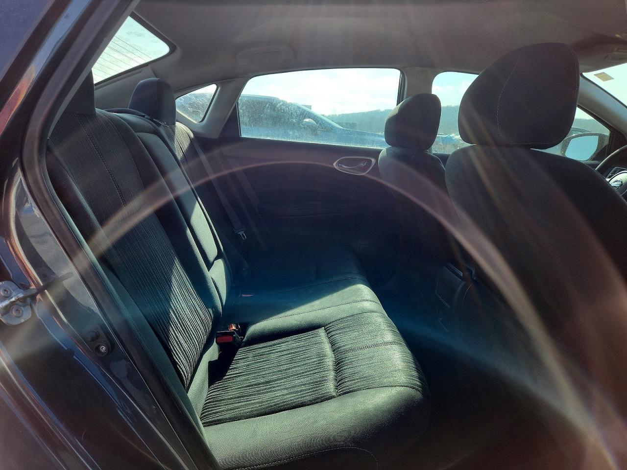 2016 NISSAN SENTRA S photo 19