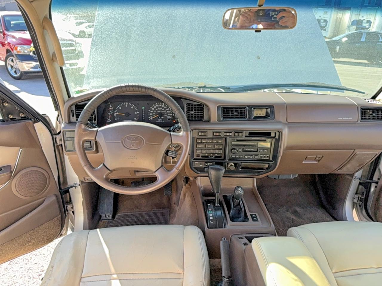 1997 TOYOTA LAND CRUISER HJ85 photo 9