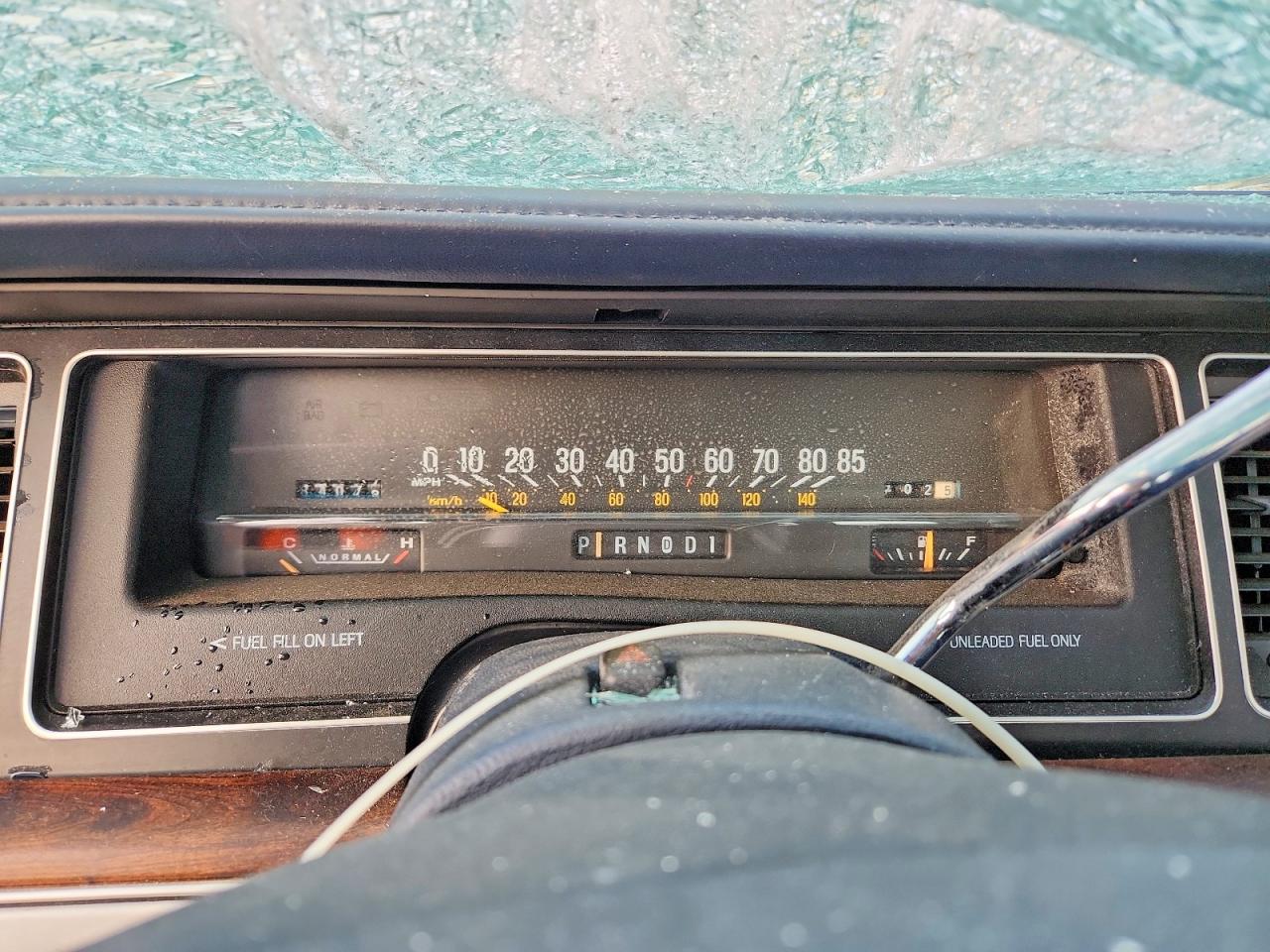1990 FORD CROWN VICTORIA LX photo 9