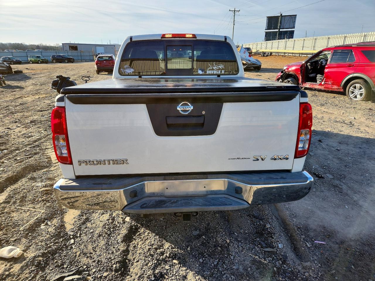 2018 NISSAN FRONTIER S photo 6