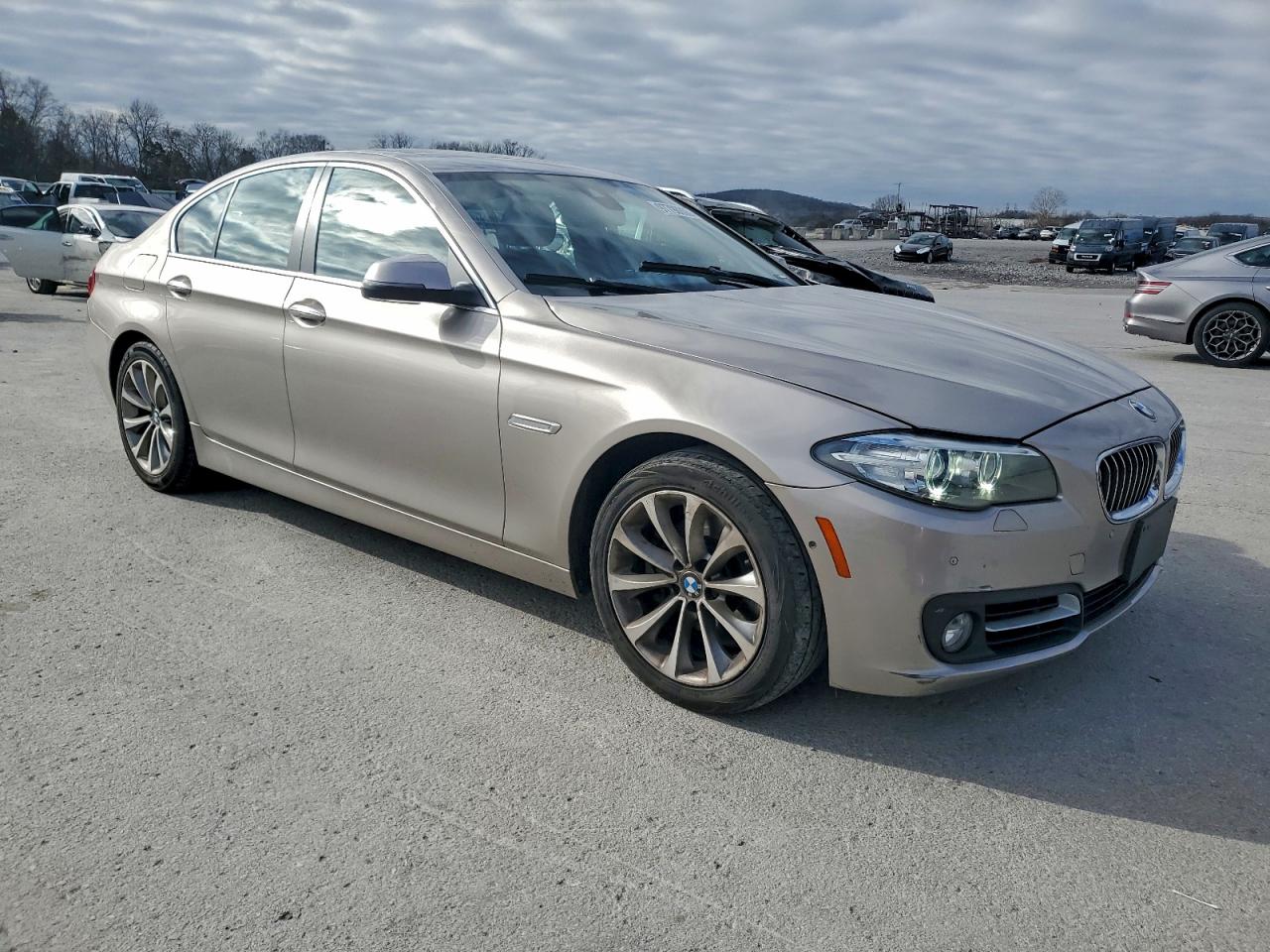2016 BMW 528 XI photo 4